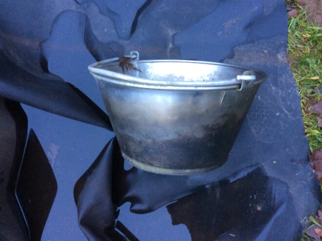 Stainless bucket for ashes