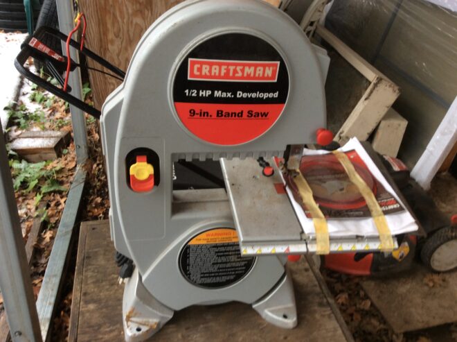 Small bandsaw