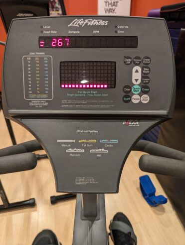 Life Fitness Recumbent Exercise Bike