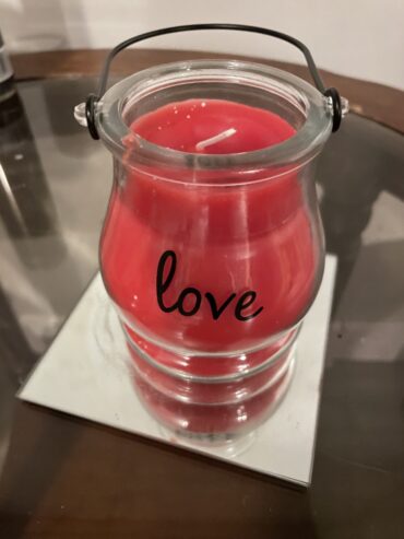 Homemade candles for Valentine’s Day