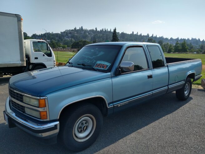 1992 CK2500 Chevy Silverado Extended cab Long bed Truck