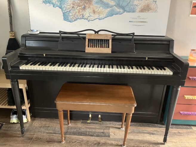 Free piano