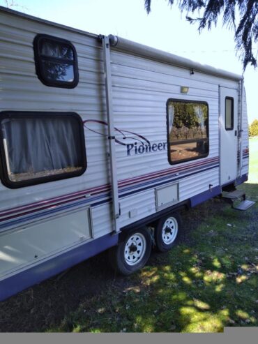 2004 PIONEER 18FT TRAILER