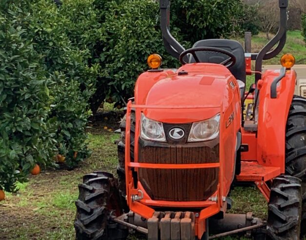 Kubota L3901DT 4X4 38hp Tractor (2016, 455 hours)