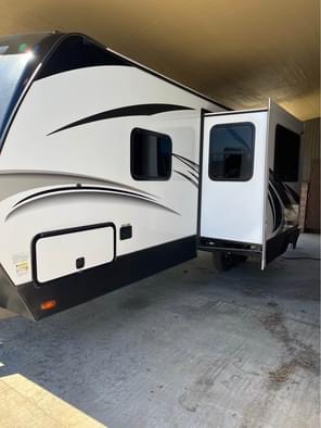 2020 Travel Trailer Keystone Cougar