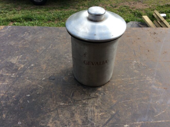 Stainless compost pot