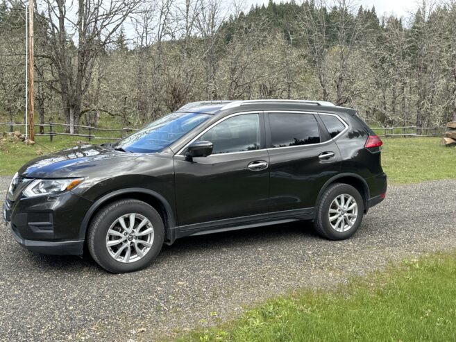 2017 nissan rogue sv AWD