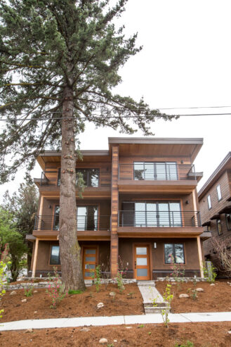 Beautiful riverview eco-friendly townhouse