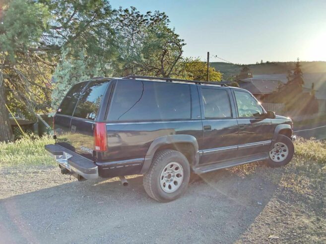 1999 Chevy suburban for sale ASAP