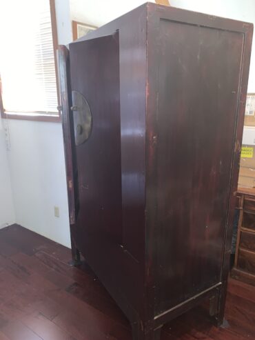 ANTIQUE ASIAN CABINET/ARMOIRE FOR SALE