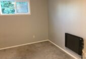 Freshly Remodeled – 2bd/1ba unit in duplex