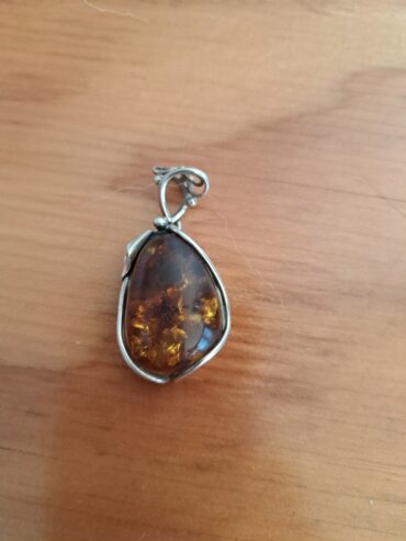 Amber pendant