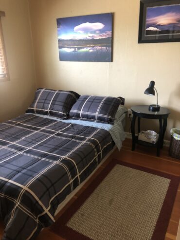 Fully Furnished 2bd 1 bath – large deck/ river views