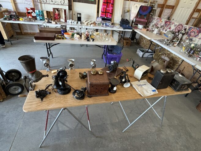 Antiques & Vintage Collectibles Barn Sale