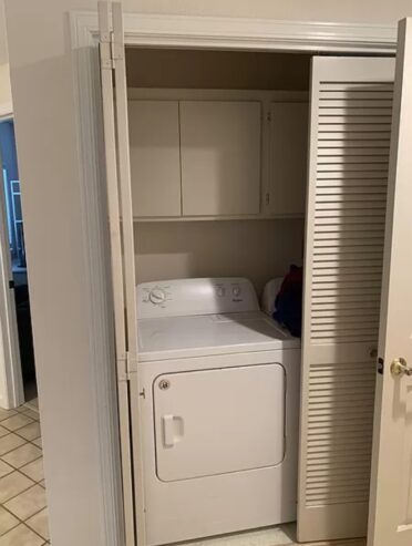 FOR RENT: Hood river 2 bedroom, 1 bath