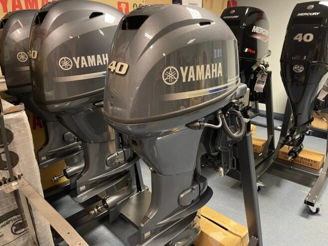 Slightly Used Yamaha 40HP 4-Stroke Outboard Motor Engine