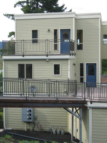 For Rent: Large In Town Hood River Condo with Views