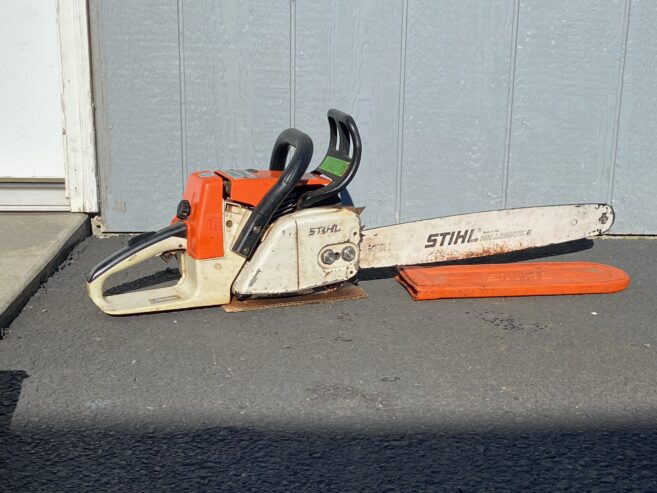 Sthil 026 Chain Saw 20” Bar, Scrench, 6 chains