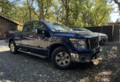 2017 Nissan Titan SV 4X4