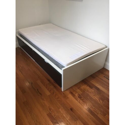 Twin bed. Free!