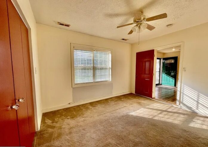 2 bedroom/1 bath for rent