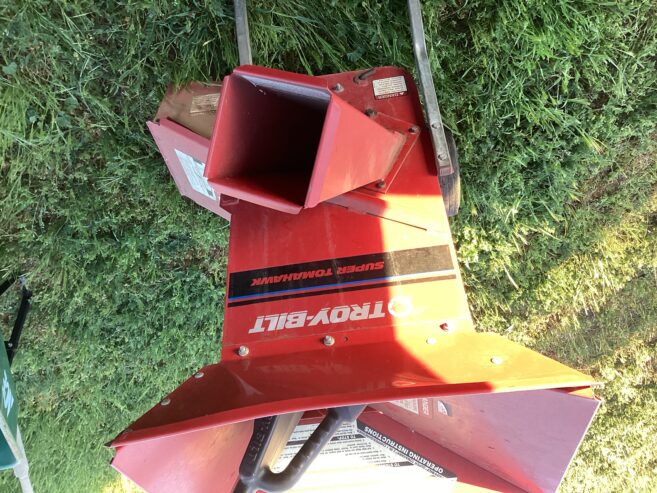 Chipper shredder