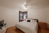 For rent 2bed bungalow in downtown