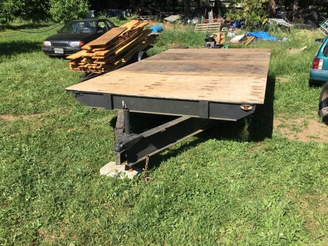 Deck over trailer
