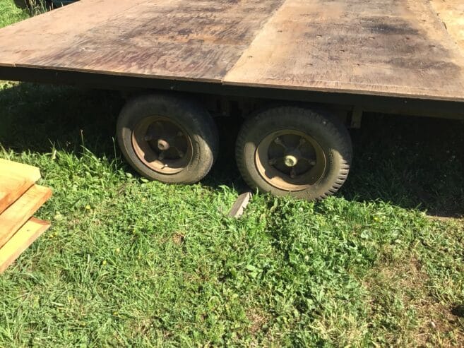 Deck over trailer