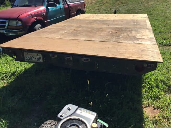 Deck over trailer