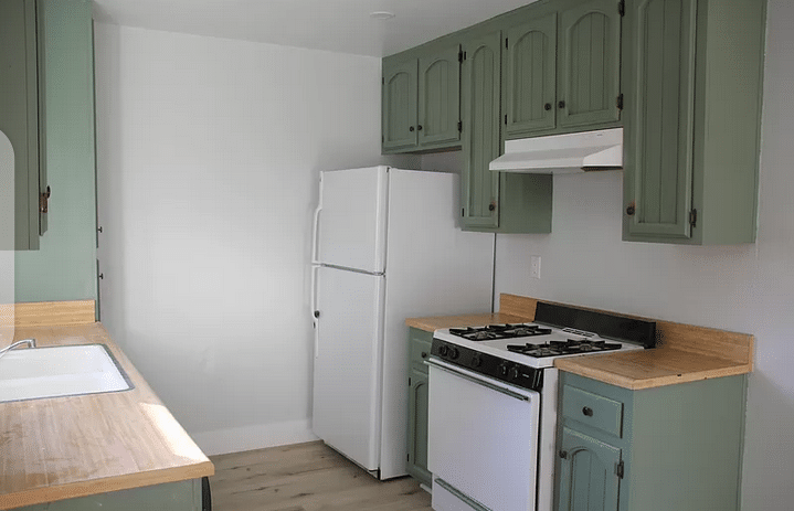 one bedroom, Charming craftsman cottage