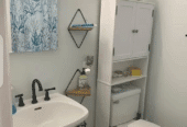 one bedroom, Charming craftsman cottage
