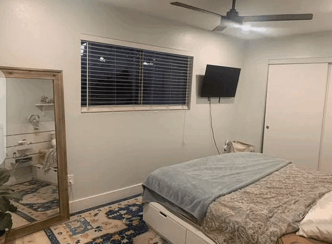 one bedroom, Charming craftsman cottage