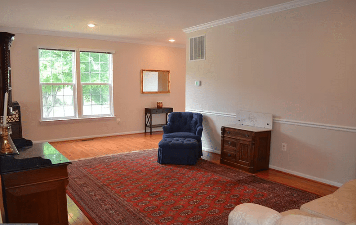 2 bedroom/1 bath bungalow