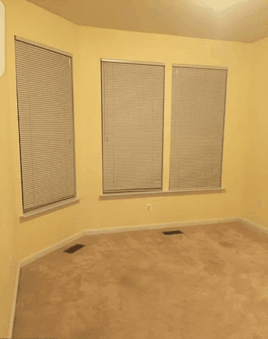 2 bedroom/1 bath bungalow