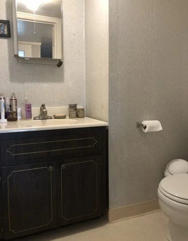 one bedroom, Charming craftsman cottage