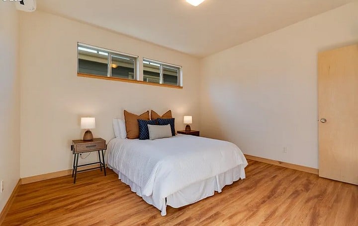 2 bedroom/1 bath bungalow – The Dalles, OR