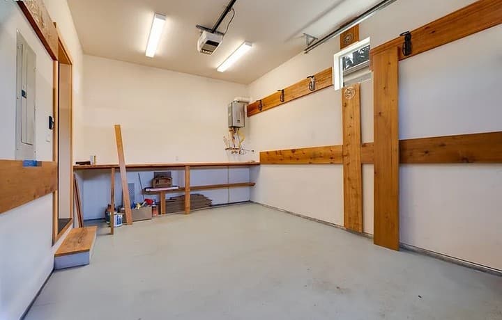 2 bedroom/1 bath bungalow – The Dalles, OR