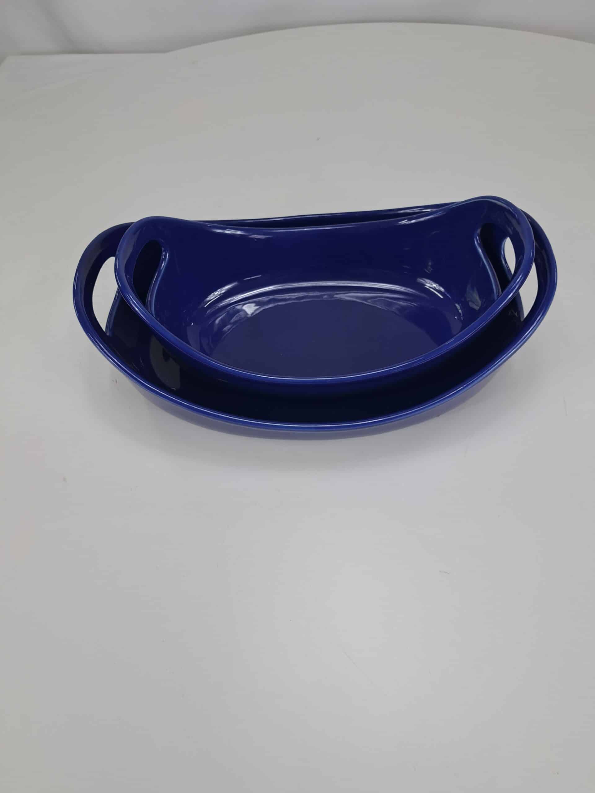 Rachel Ray serving dishes