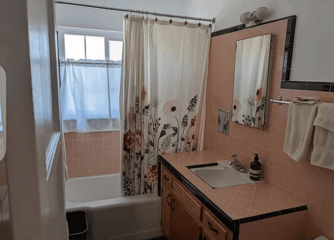 FOR RENT 2 Bed, 2 bath