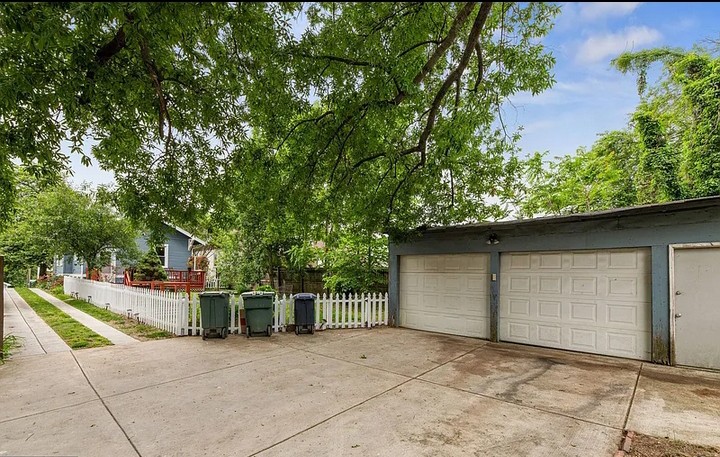 2 bedroom/1 bath bungalow – Hood river