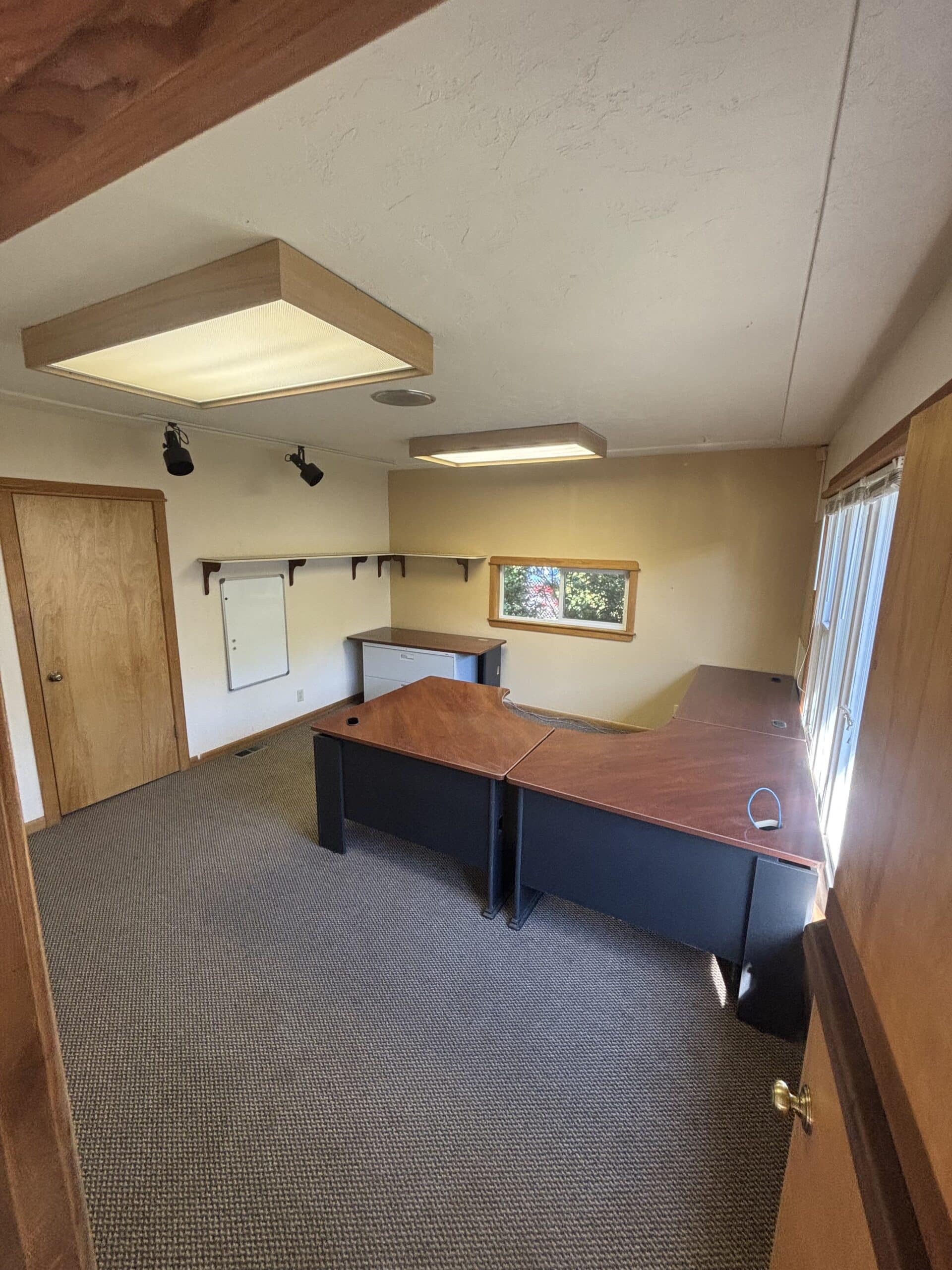 Office Spaces For Lease