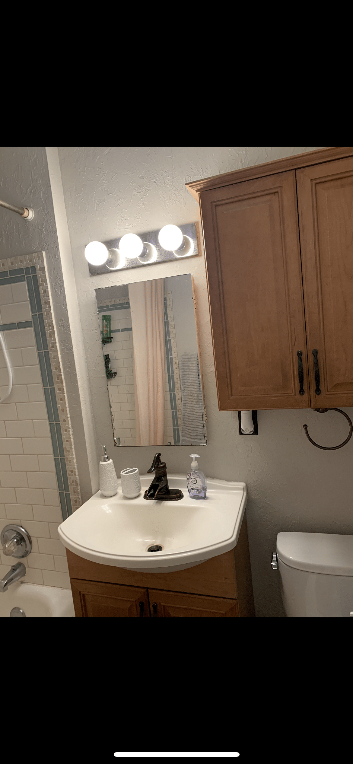 Rooms for rent in a 3bd 1b (the dalles)