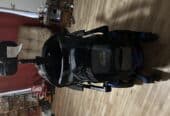 Electric wheelchair
