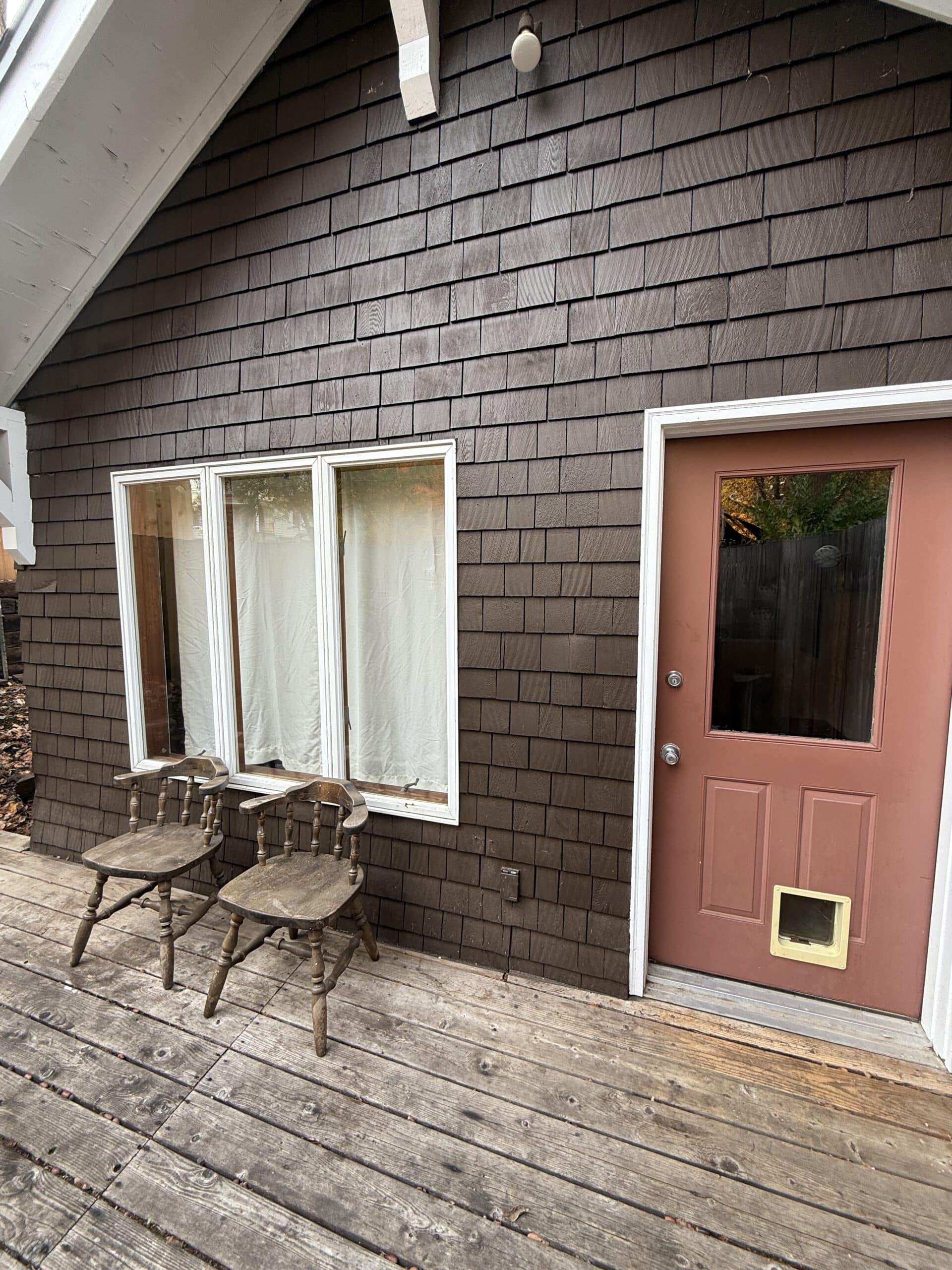 Partially furnished 1 bed 1 bath Unit