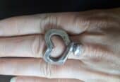 Hammered heart ring uno de 50