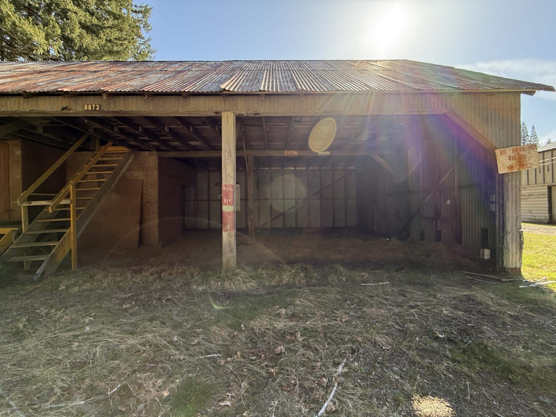 Building #2315 Commercial Storage/Production Space – 576 sq ft, Open Bay, Electricity