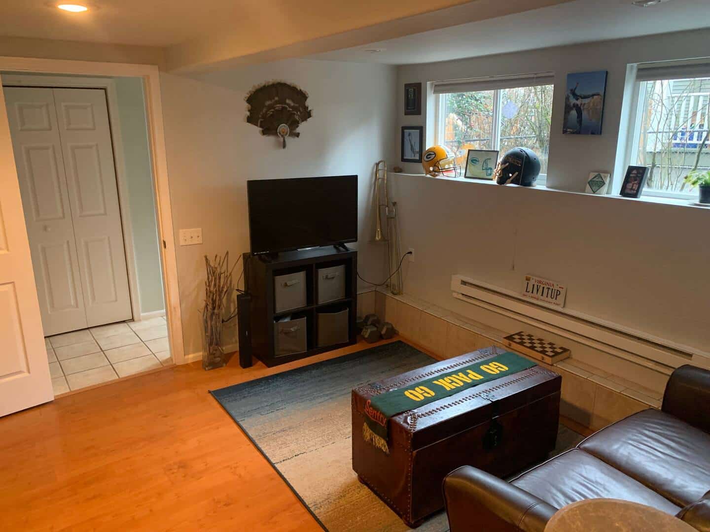 3-bedroom house – 2 living rooms, hot tub, fully furnished