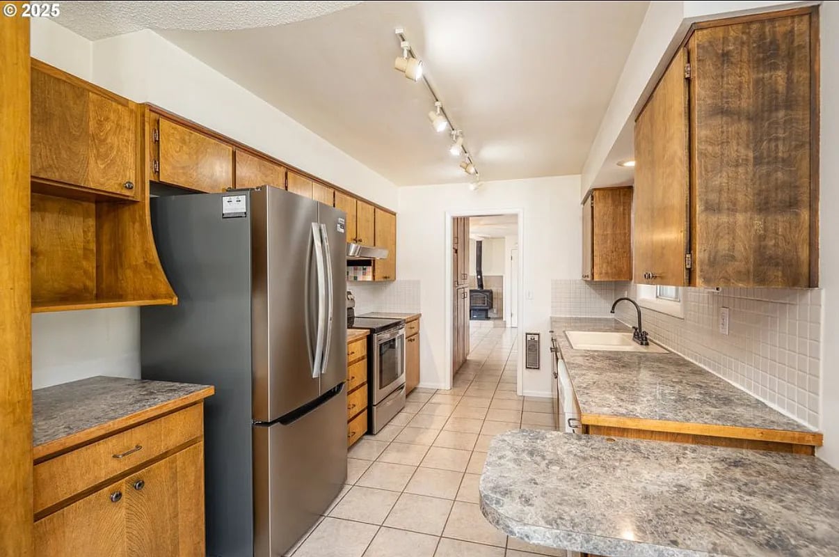 Underwood 3 Bedroom 2 Bathroom House