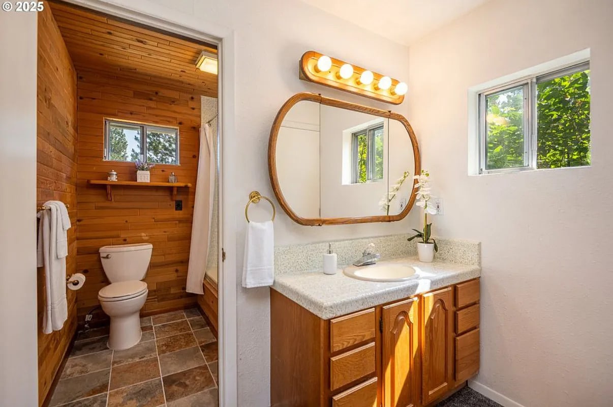 Underwood 3 Bedroom 2 Bathroom House